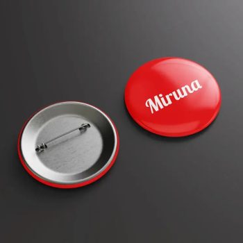 Insignă personalizată cu numele tău